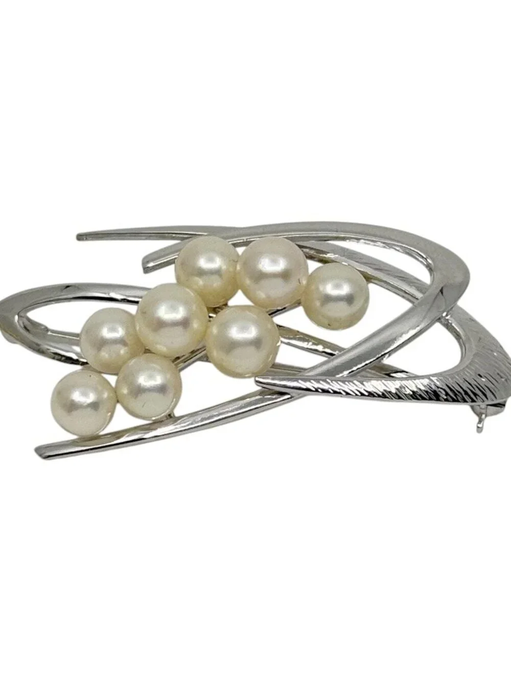 Mikimoto measures long